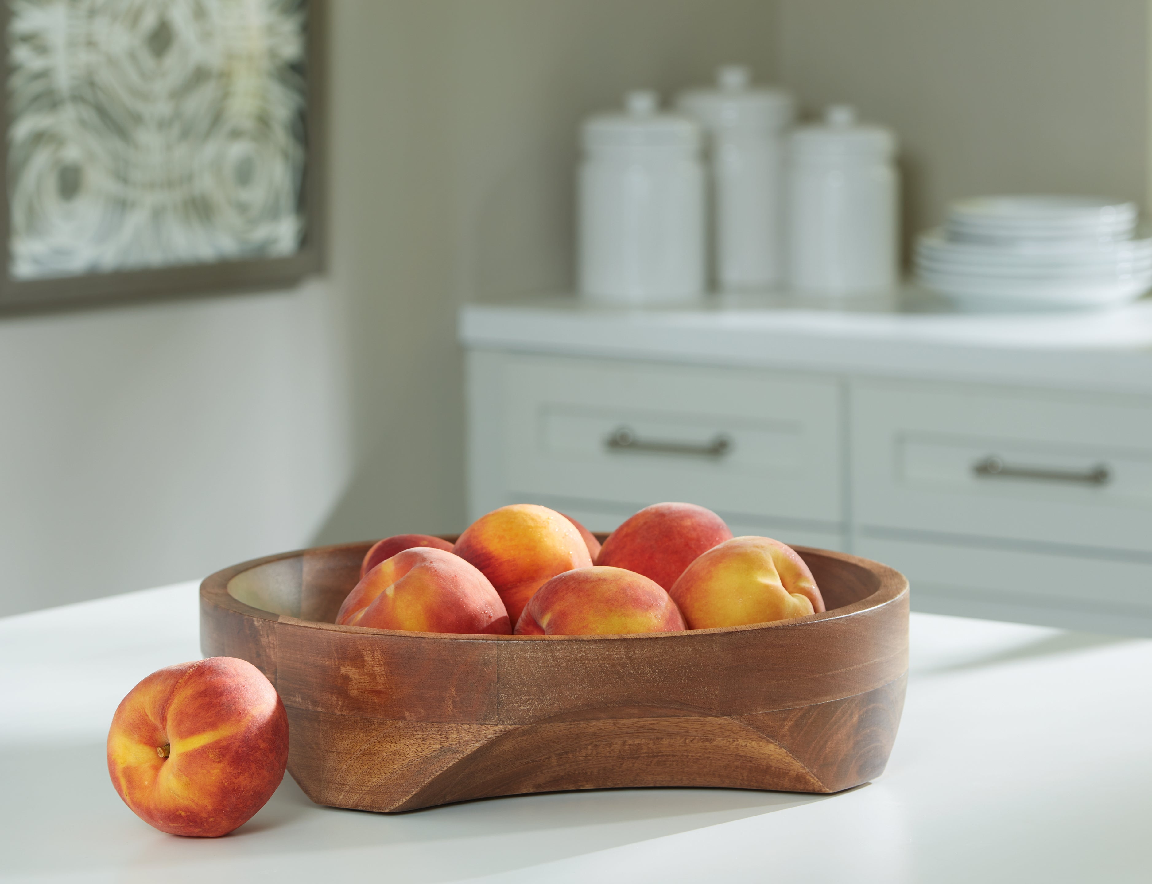 Luxury Living Gallery - Ashley Furniture - Myrtewood Bowl - Bowl / Natural - A2000610