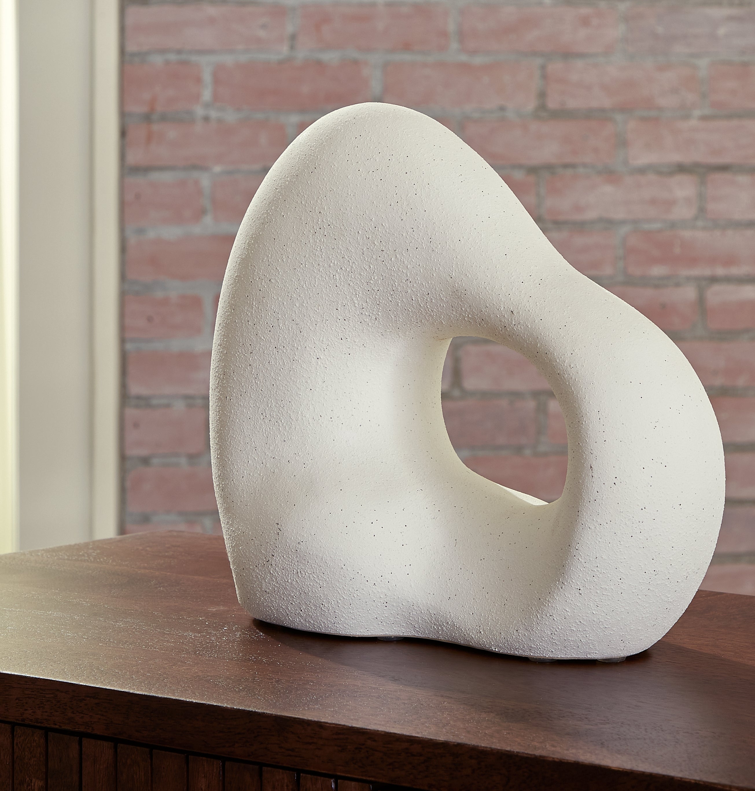 Luxury Living Gallery - Ashley Furniture - Arthrow Sculpture - Sculpture / Off White - A2000649