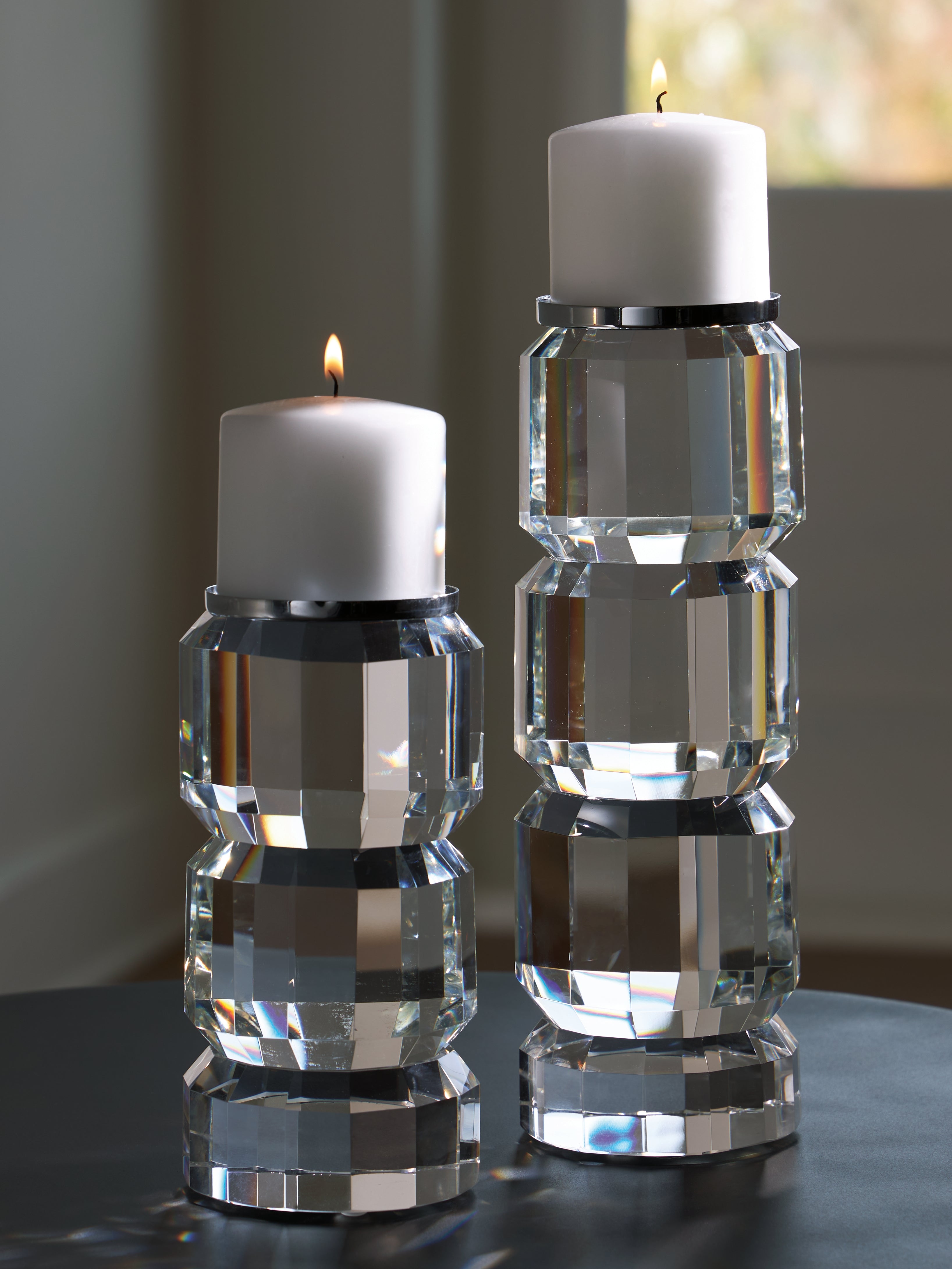 Luxury Living Gallery - Ashley Furniture - Brentley Candle Holder - Candle Holder Set (Set of 2) / Clear/Silver Finish - A2000770