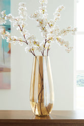 Luxury Living Gallery - Ashley Furniture - Rhettman Vase - Vase / Amber - A2900006