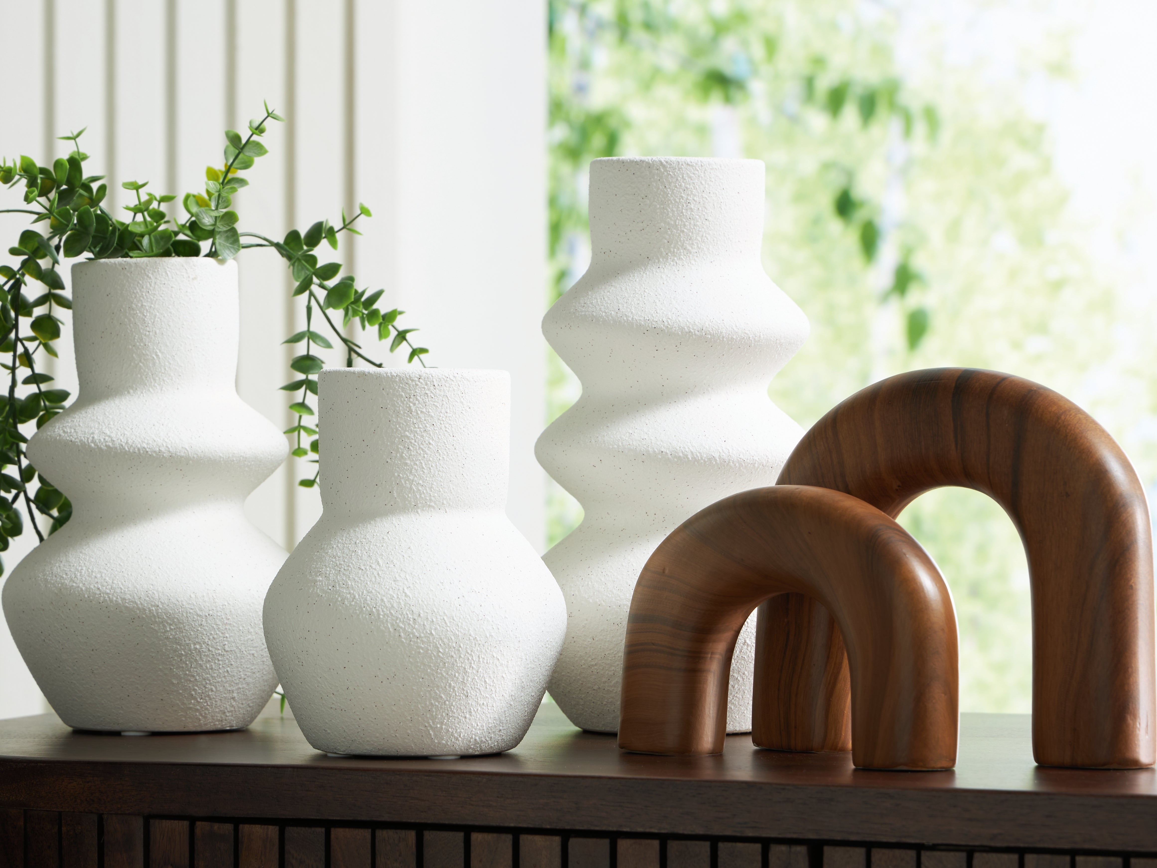 Luxury Living Gallery - Ashley Furniture - Carterworth Accessory Set (Set of 5) - Accessory Set (5/CN) / White/Brown - A2C00210