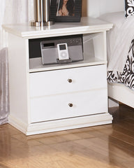 Luxury Living Gallery - Ashley Furniture - Bostwick Shoals Bedroom - Twin Panel Bed / White - B139B41