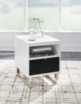 Luxury Living Gallery - Ashley Furniture - Gardoni Chairside End Table - Chair Side End Table / White/Black - T756-7