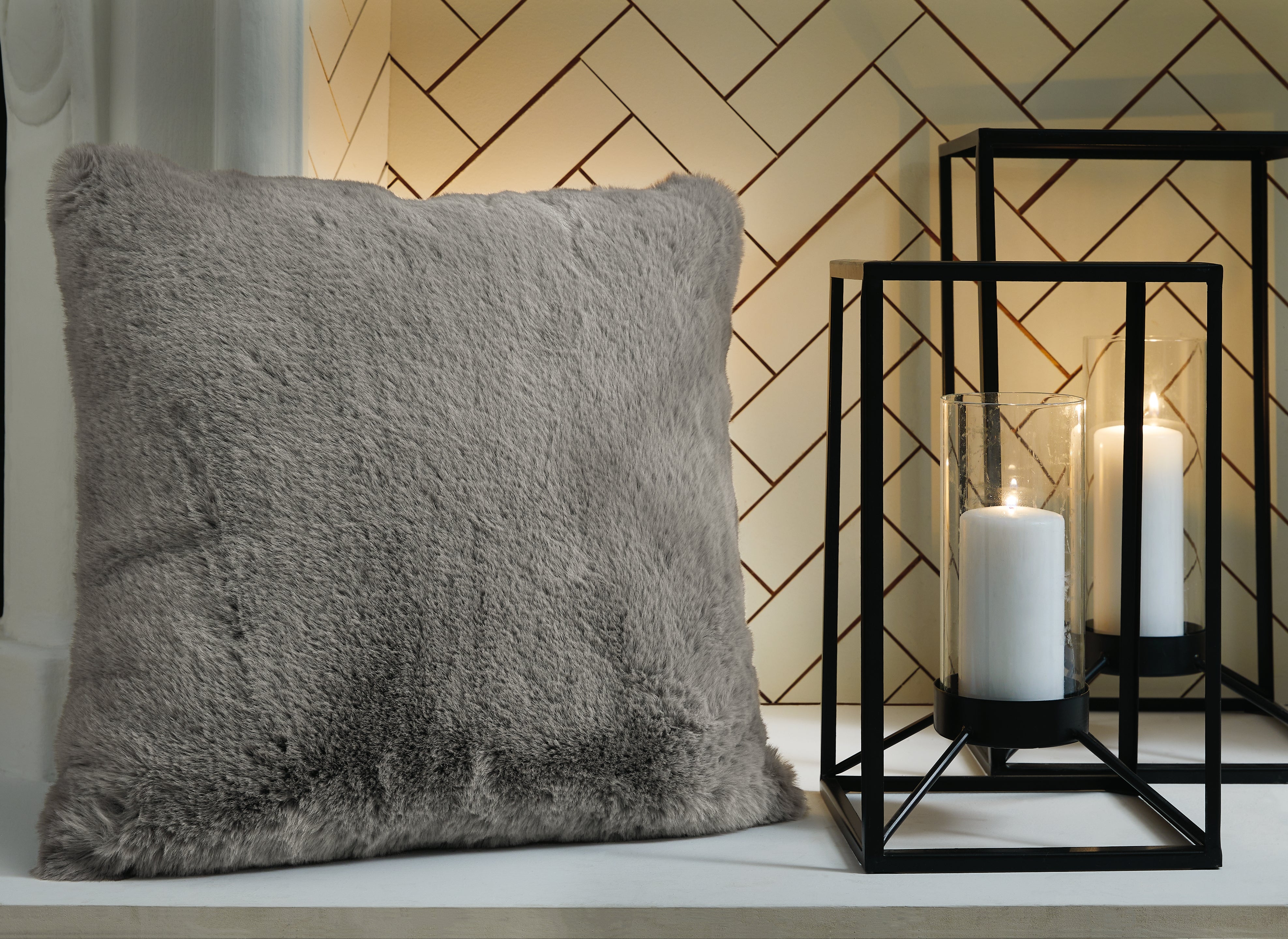 Luxury Living Gallery - Ashley Furniture - Gariland Pillows - Pillow (4/CS) / Gray - A1000868