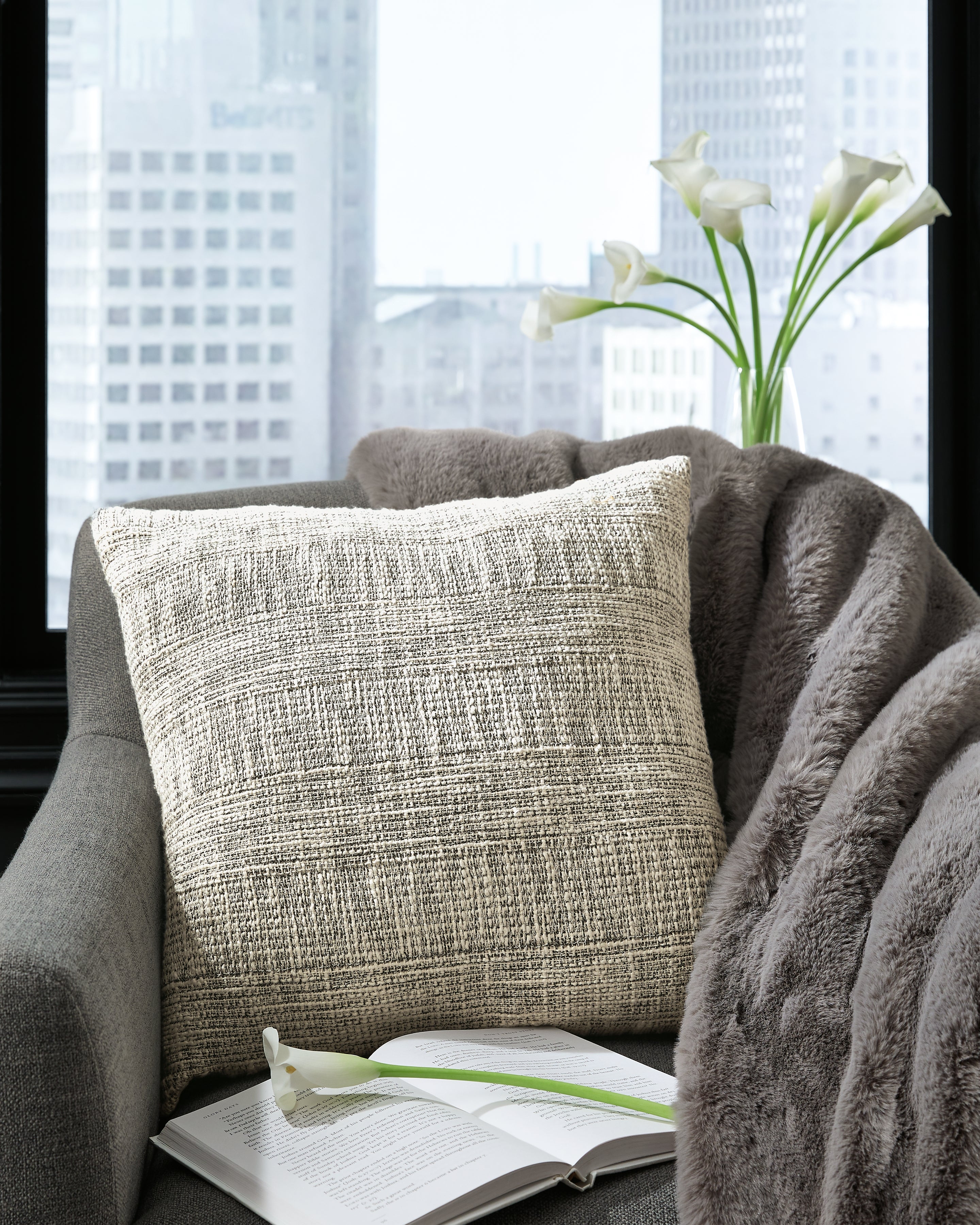 Luxury Living Gallery - Ashley Furniture - Carddon Pillows - Pillow / Black/White - A1000960P