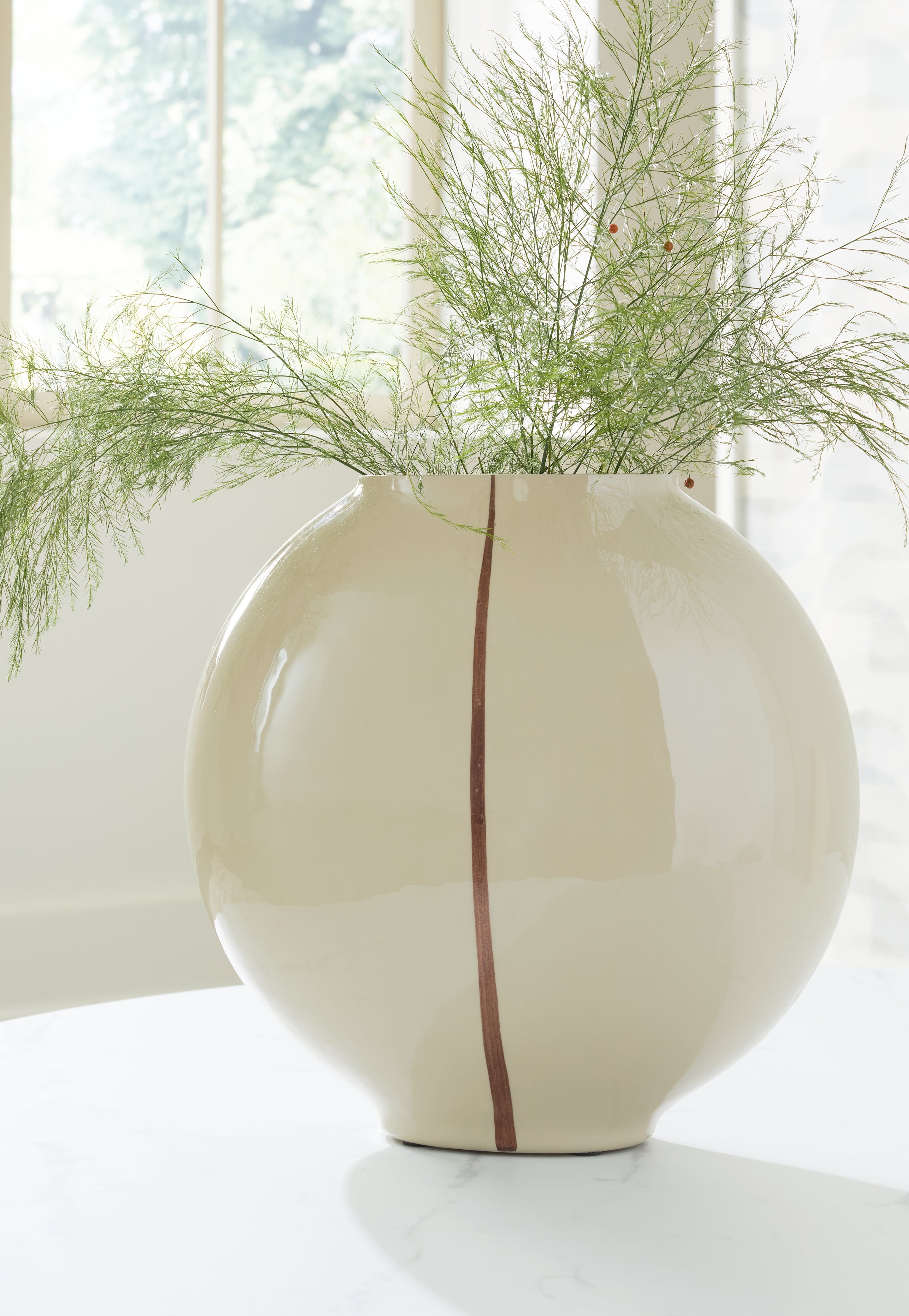 Luxury Living Gallery - Ashley Furniture - Sheabourne Vase - Vase / Cream - A2000702