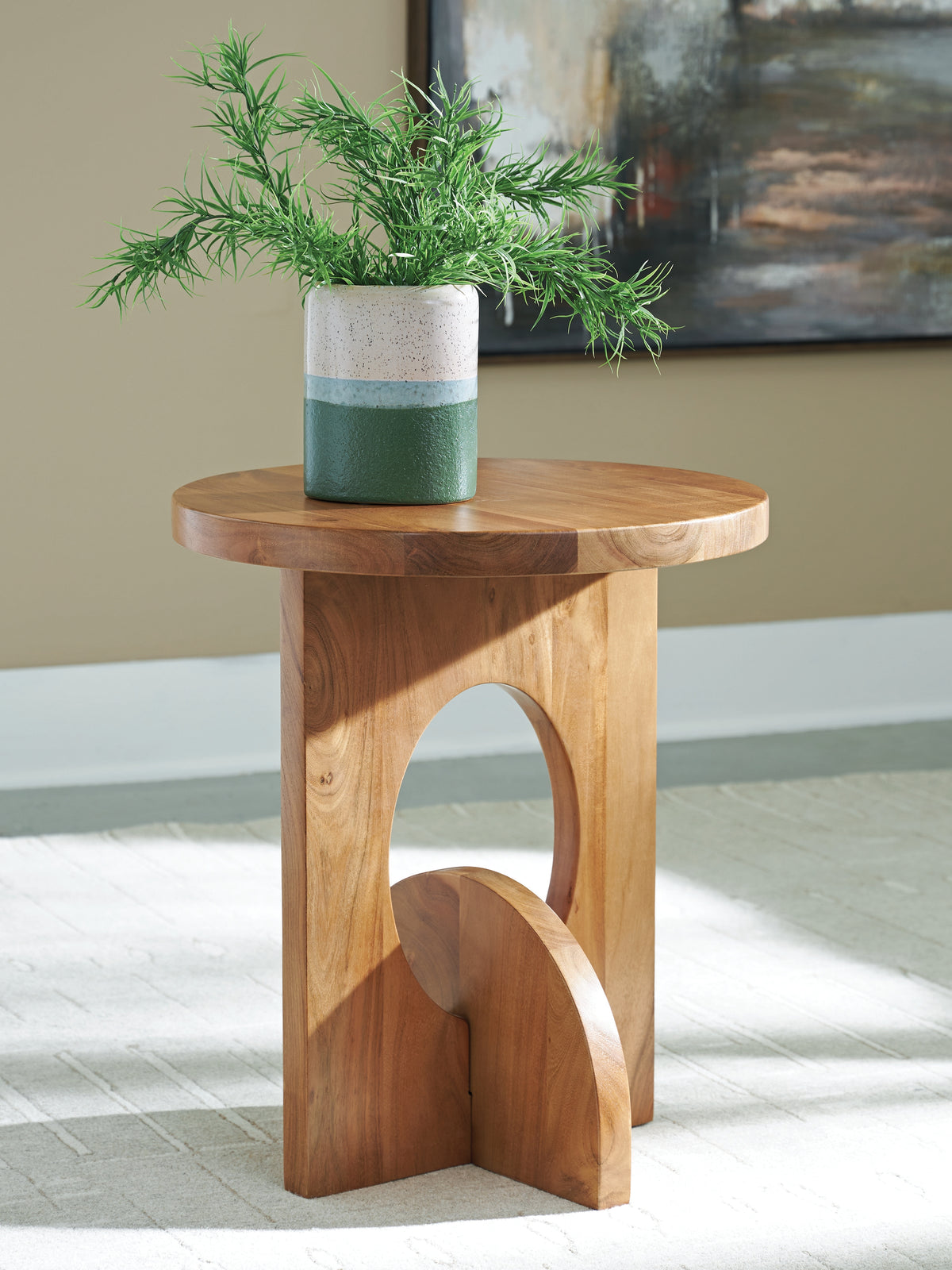 Luxury Living Gallery - Ashley Furniture - Hollbourne Accent Table - Accent Table / Brown - A4000723