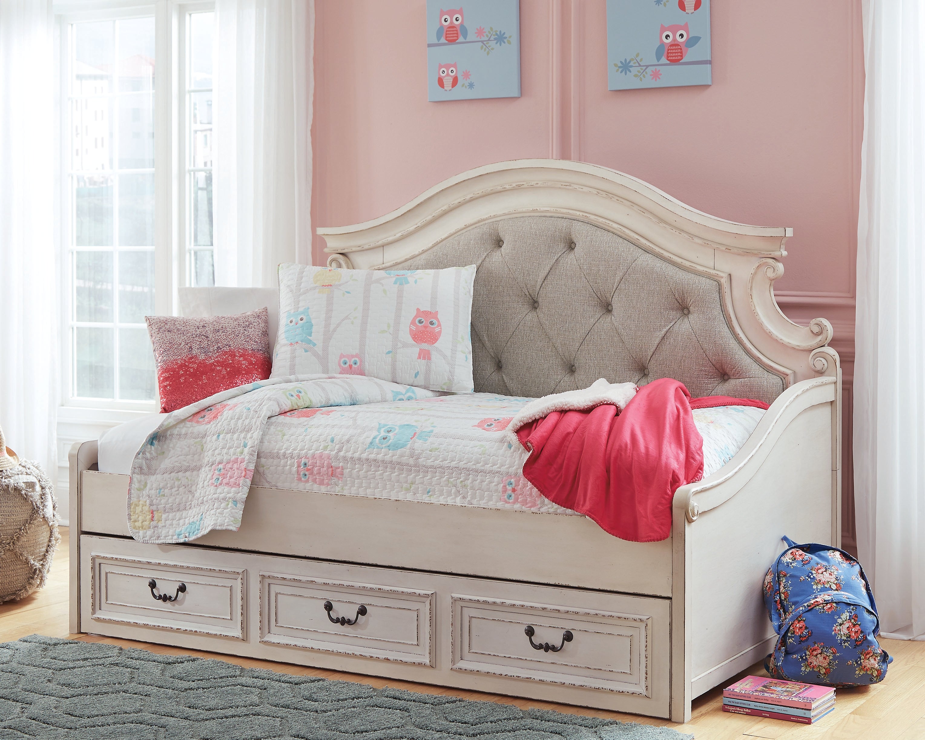 Luxury Living Gallery - Ashley Furniture - Realyn Bedroom - Twin Day Bed with 1 Large Storage Drawer / Chipped White - B743B15