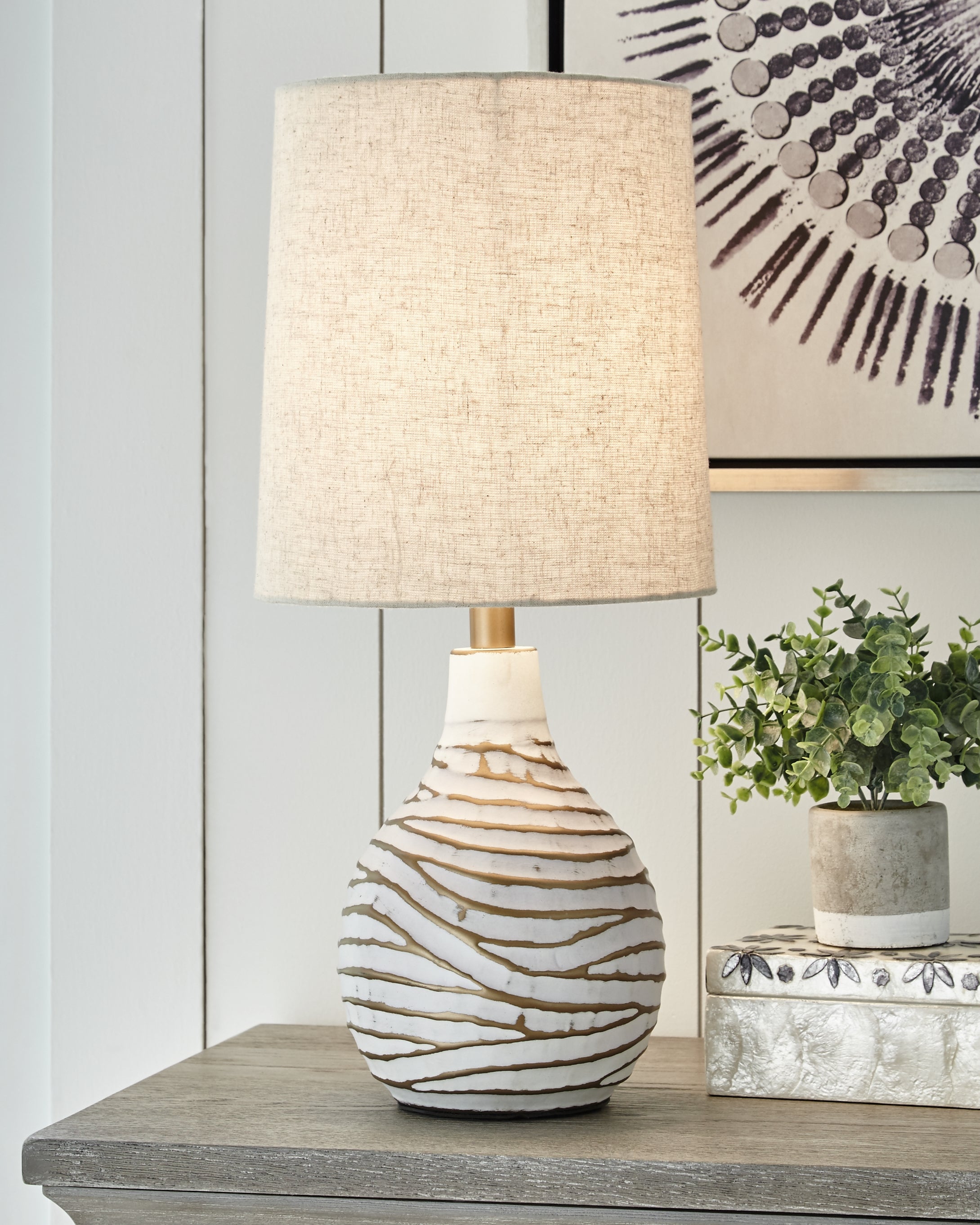 Luxury Living Gallery - Ashley Furniture - Aleela Lighting - Table Lamp (Set of 2) / White/Gold Finish - L204194X2