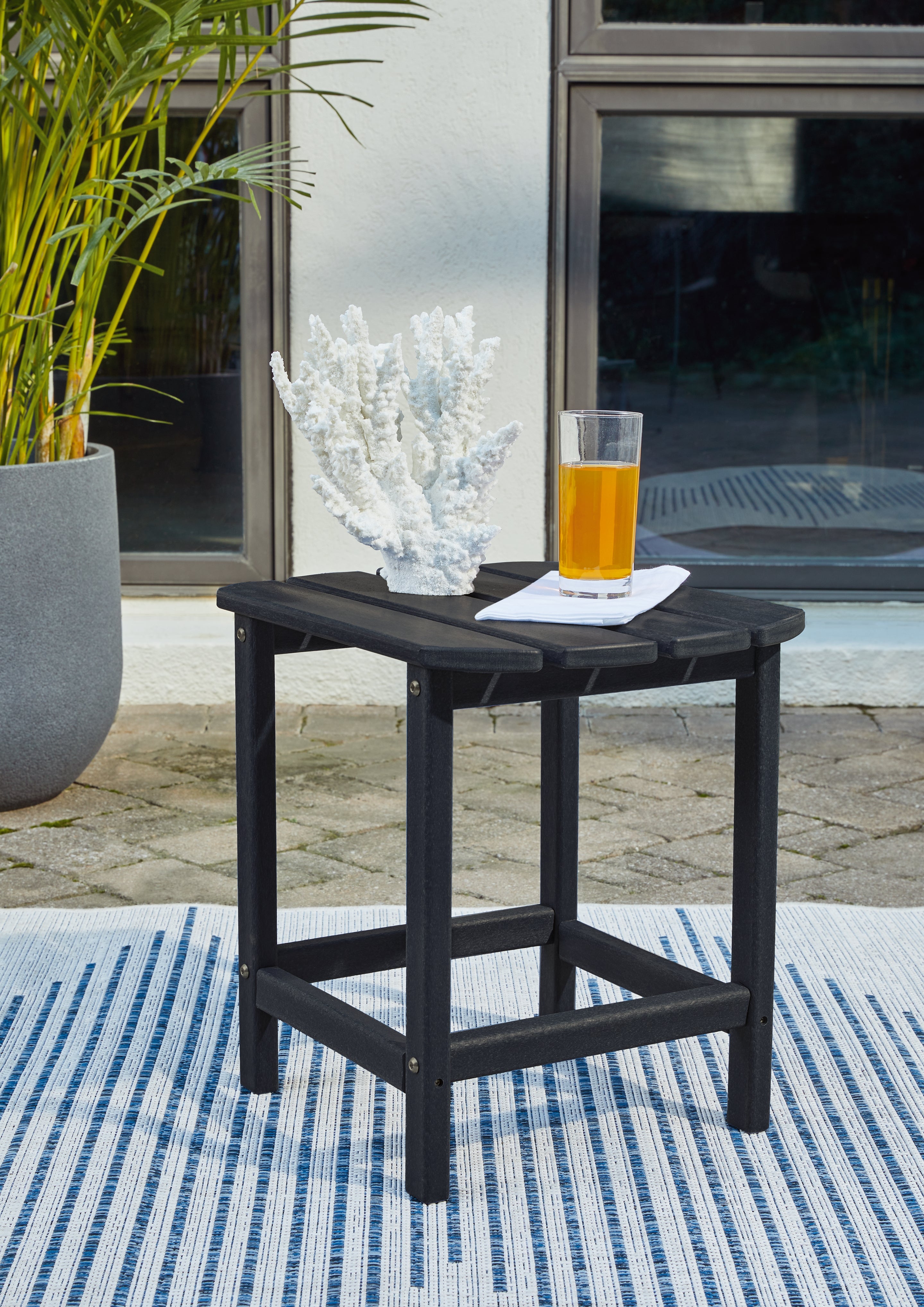 Luxury Living Gallery - Ashley Furniture - Sundown Treasure Outdoor - End Table / Black - P008-703