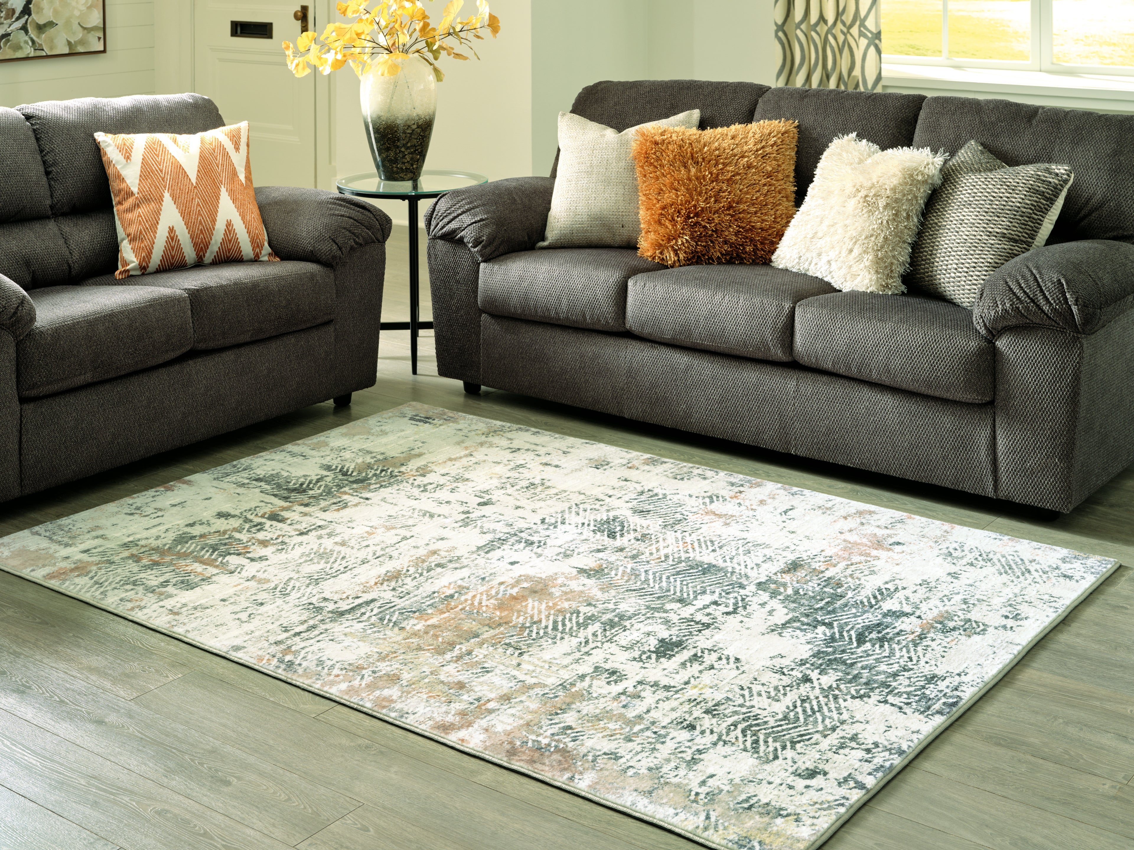 Luxury Living Gallery - Ashley Furniture - Redlings Rug - 5' x 7' Rug / Multi - R405452