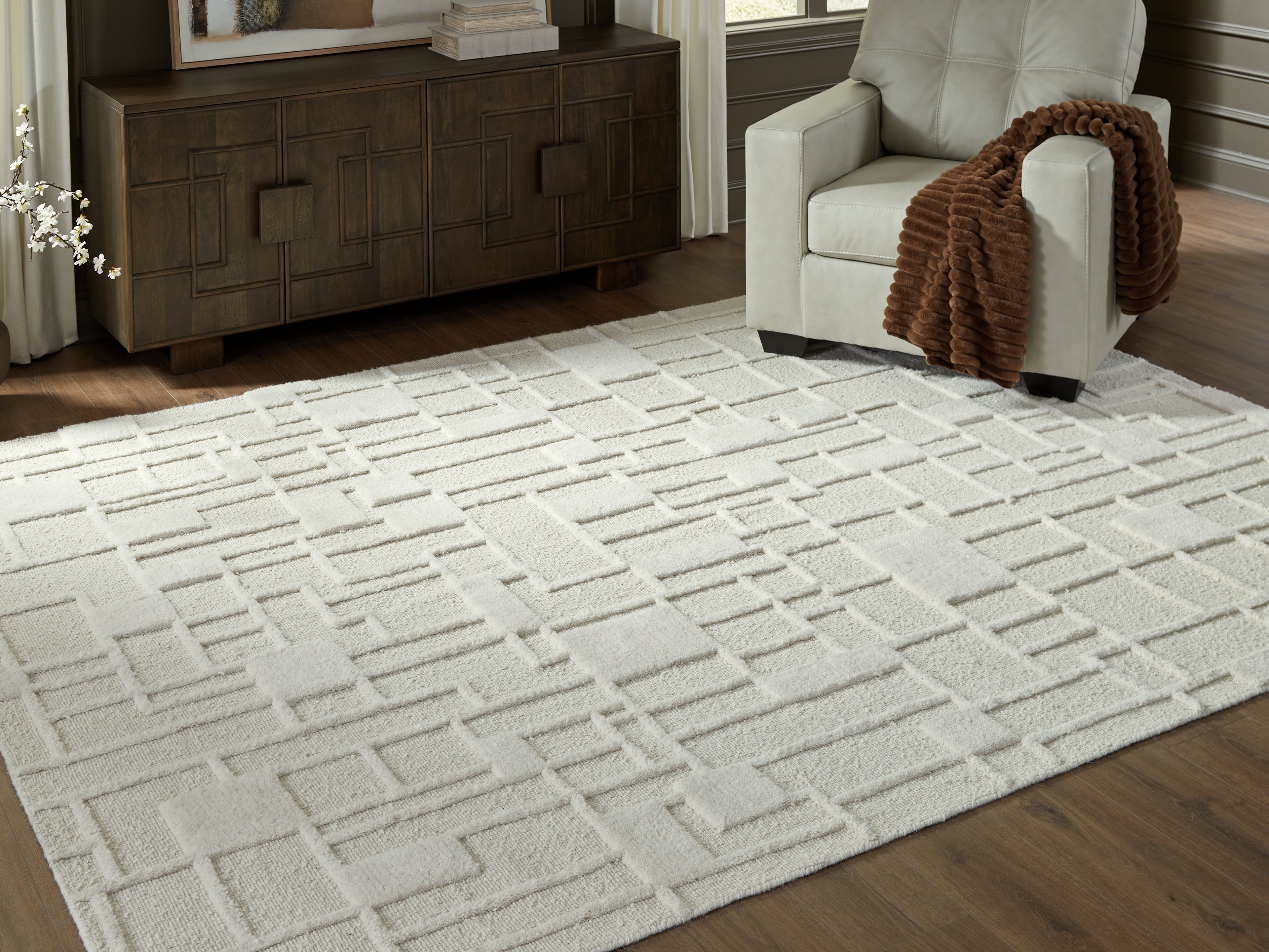 Luxury Living Gallery - Ashley Furniture - Empriss Rug - 7'8" x 10' Area Rug / Ivory - R407621