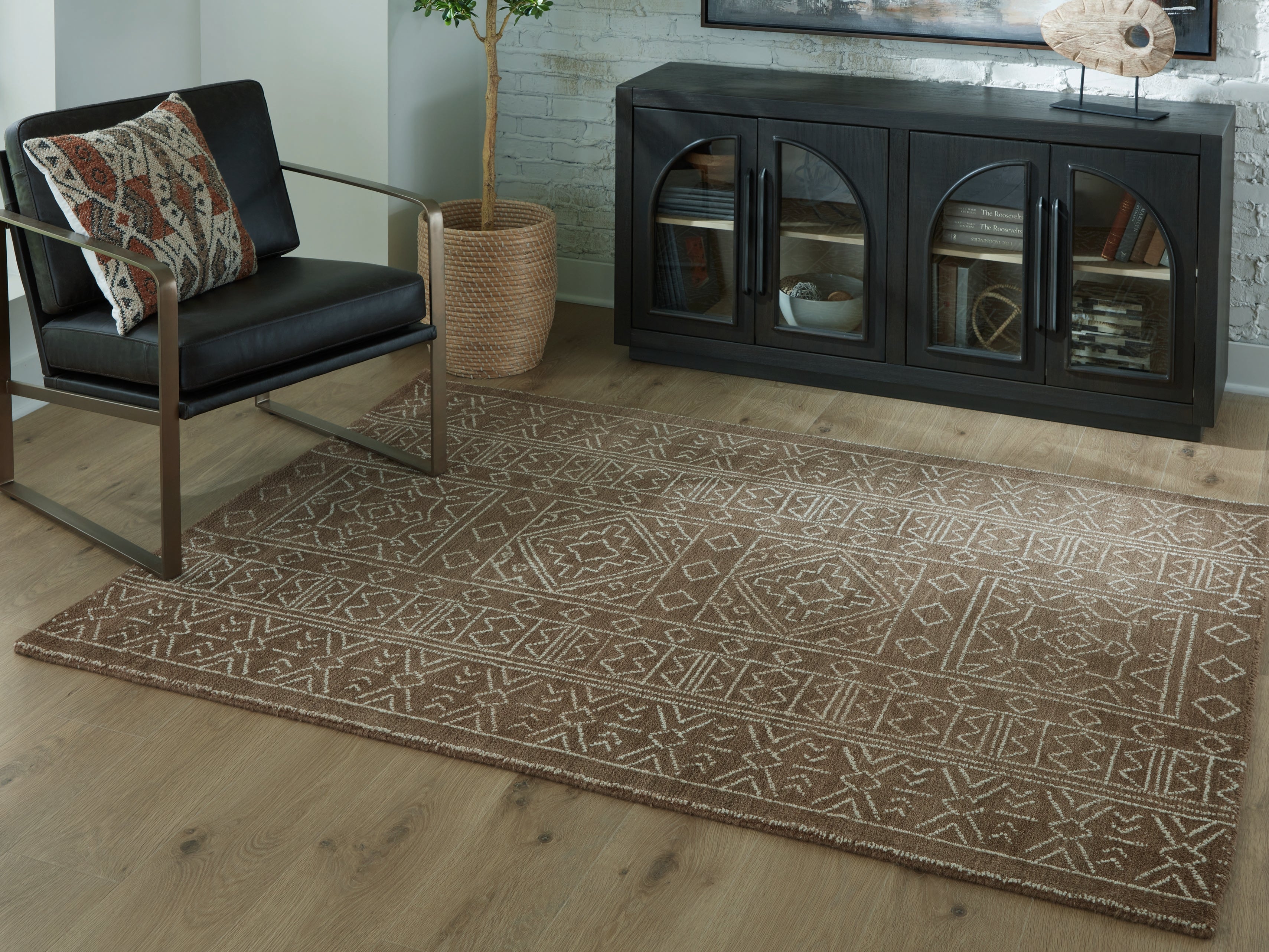 Luxury Living Gallery - Ashley Furniture - Merrittman Rug - 5' x 7' Area Rug / Brown/Ivory - R407702